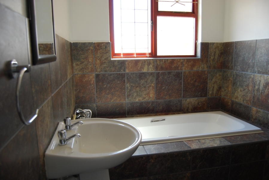 To Let 7 Bedroom Property for Rent in Saldanha Western Cape